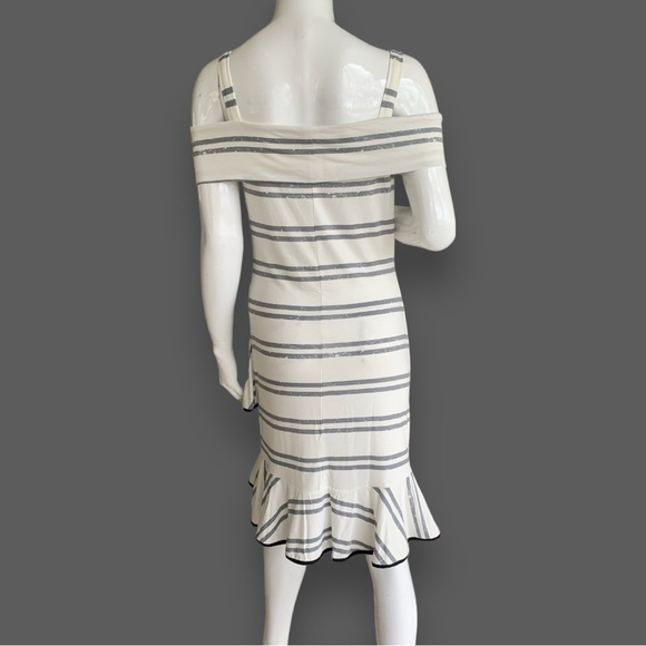VENUS  CREAM/GREY STRIPED RUFFLE MINI PARTY DRESS. WOMEN’S SIZE MEDIUM - Picture 3 of 9